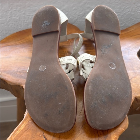 Tory Burch White Leather Sandals - Picture 5 of 5